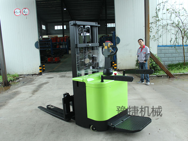 1486987177550545.jpg 2.jpg