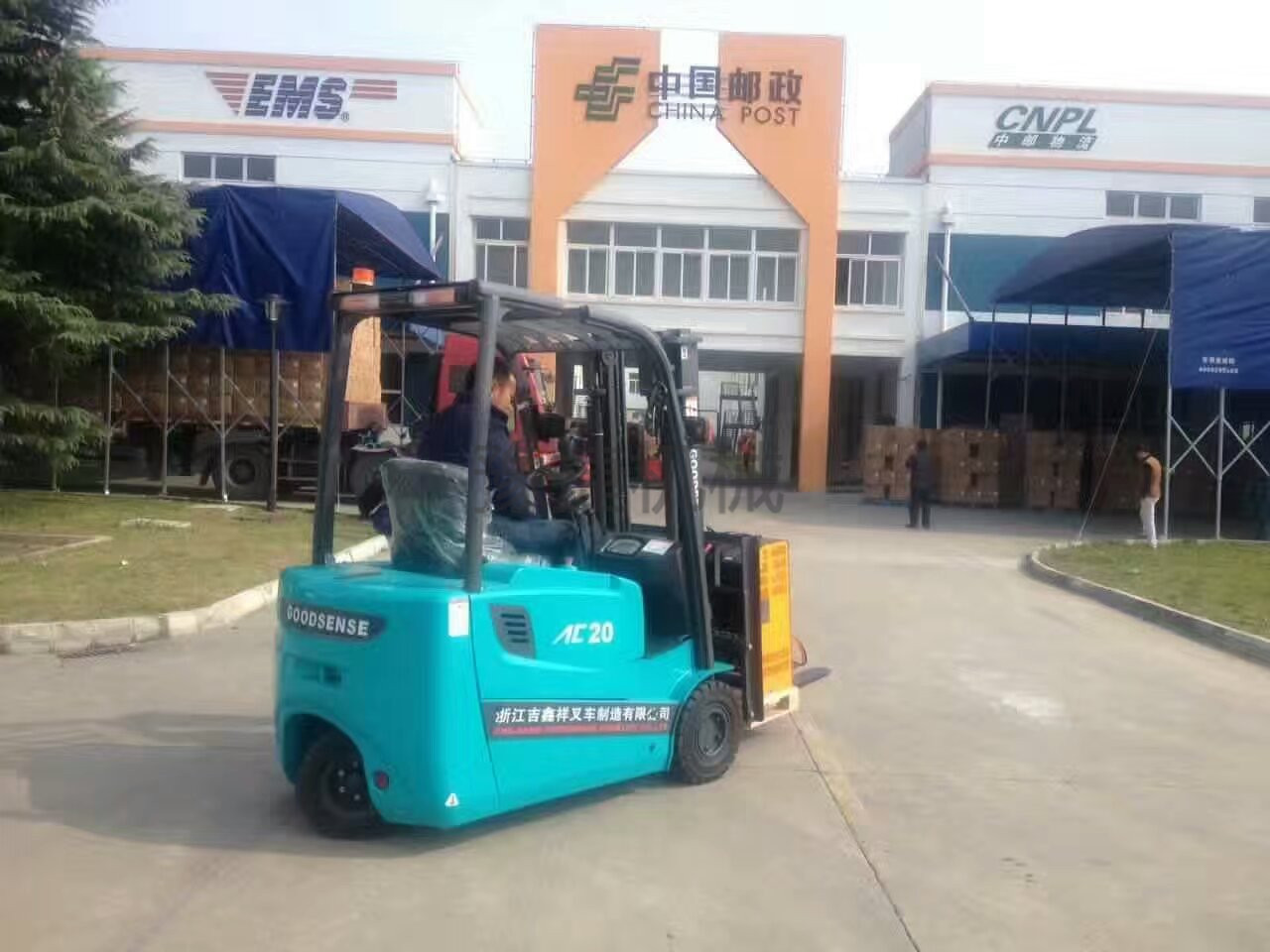 1497058968793635.jpg 1497058968793635.jpg